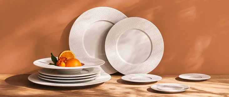 produits-vaisselle-assiettes-blanches_068e761c-48dd-4e3f-b1d8-0cce1ca6d615.webp