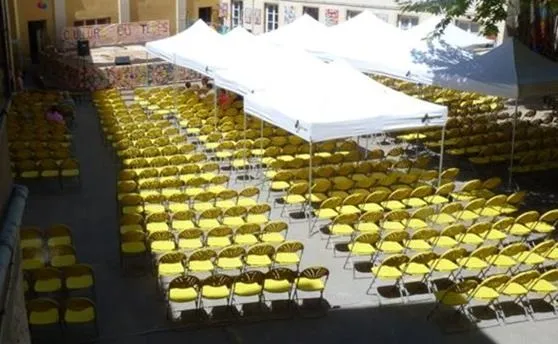 Chaise Yellow